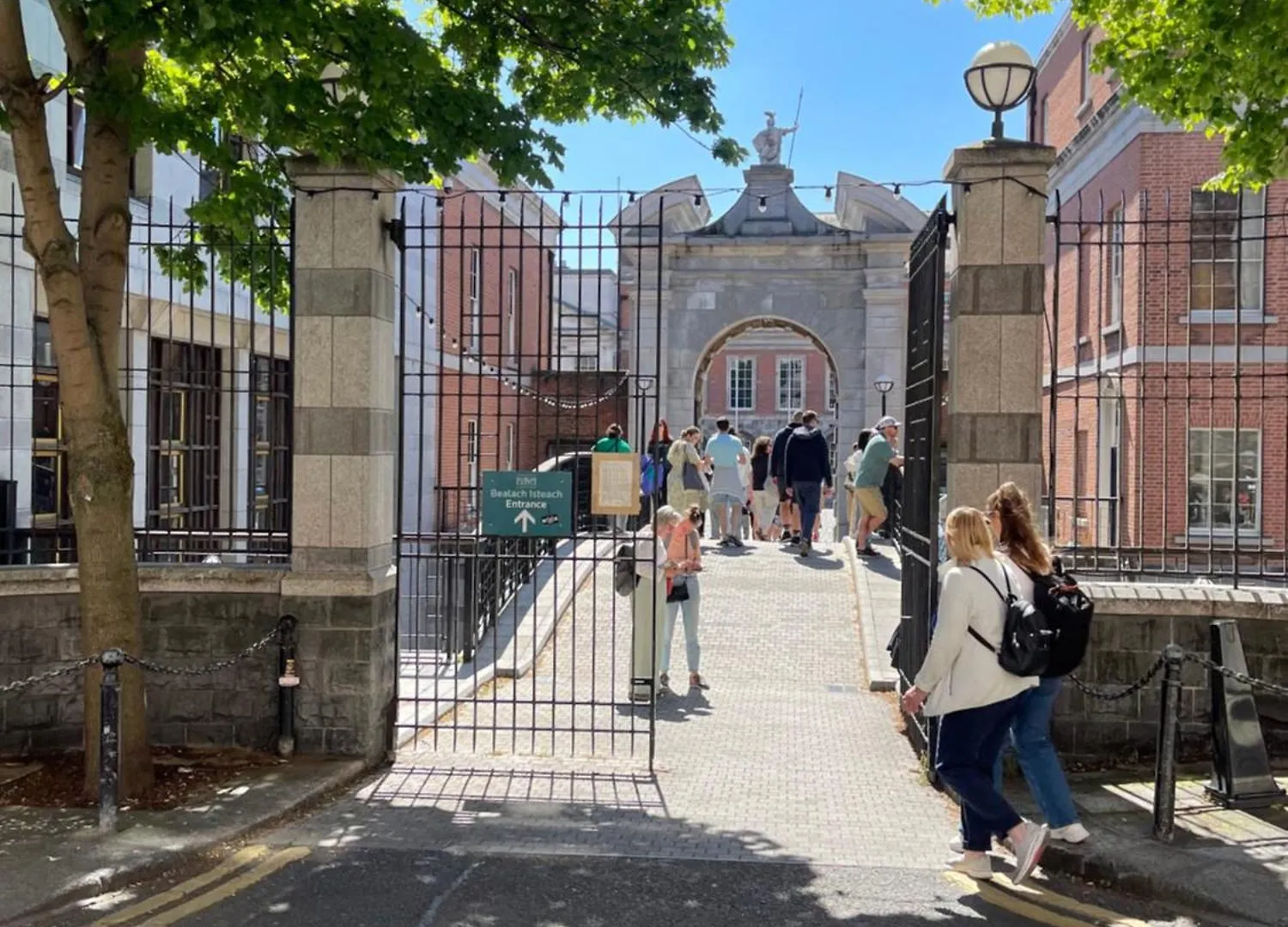Apt Castle Street Dublin